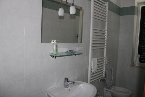 Hotel Terranova ปิซา ภายนอก รูปภาพ