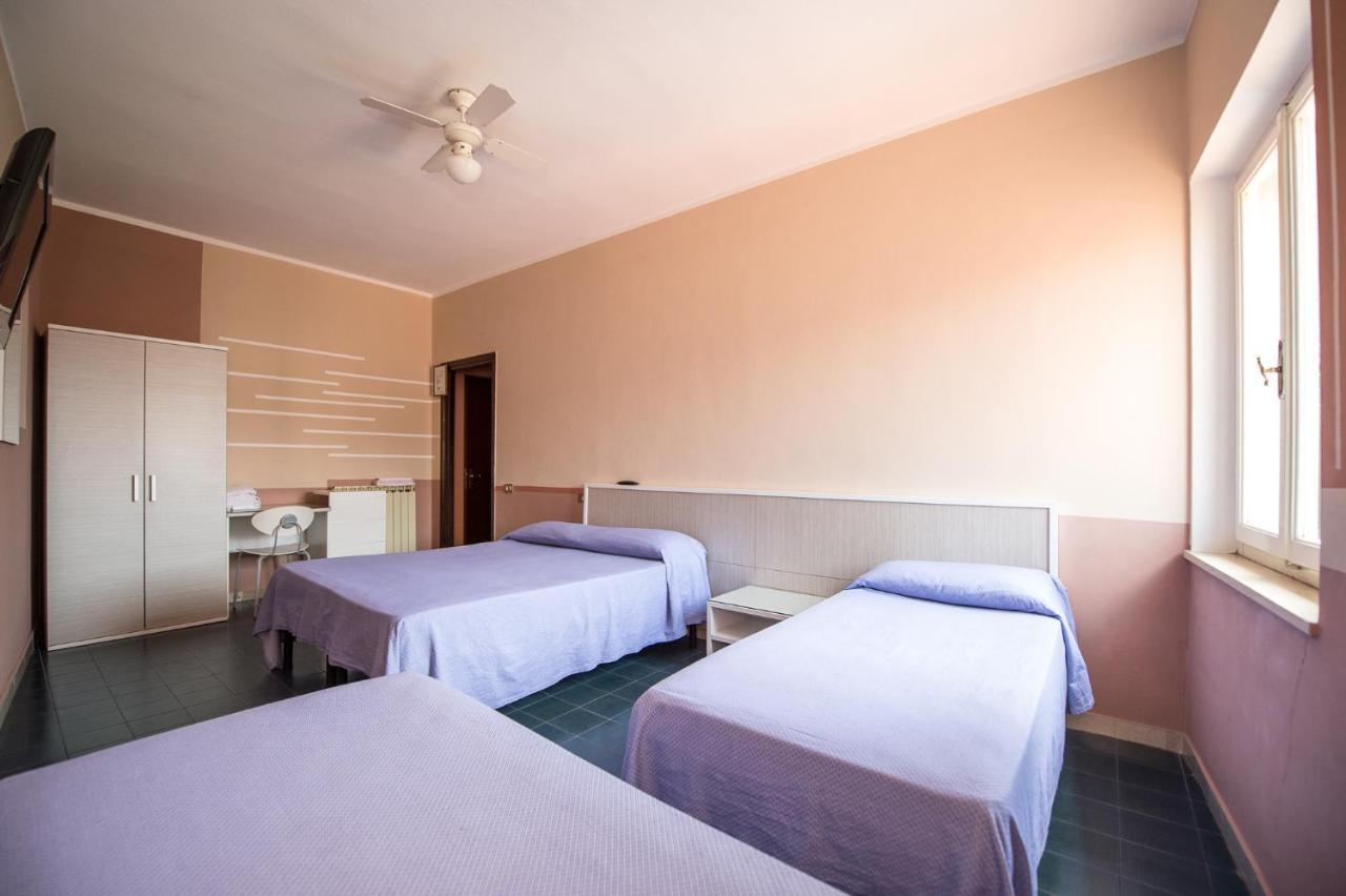 Hotel Terranova ปิซา ภายนอก รูปภาพ