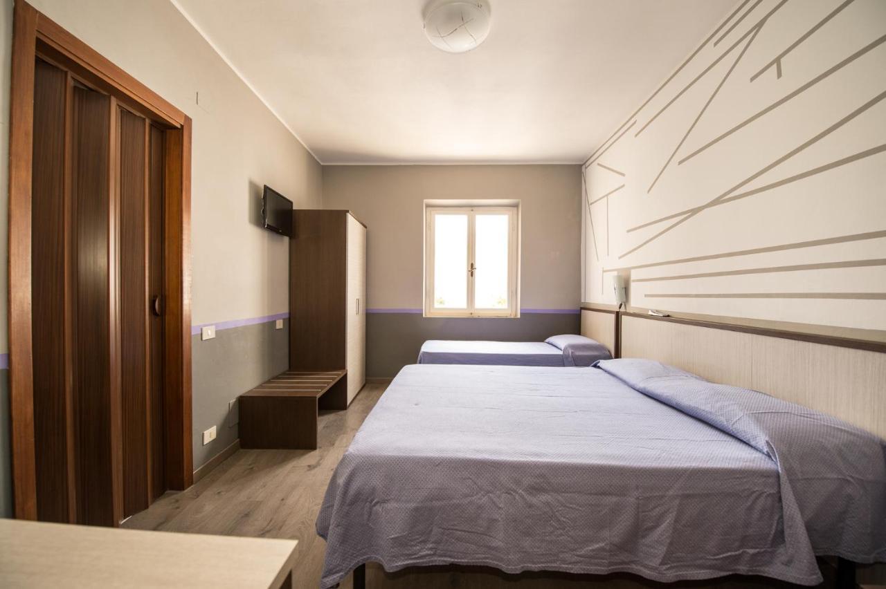 Hotel Terranova ปิซา ภายนอก รูปภาพ